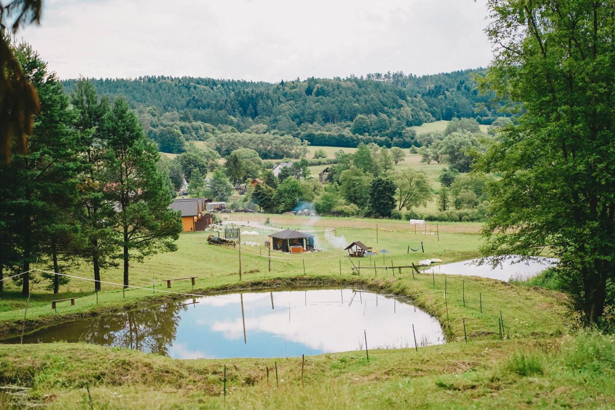 Domki Pod Bukowym Lasem Wańkowa Esterno foto